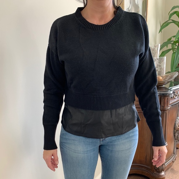 Banana Republic Twofer Style Leather Sweater 🖤 - Picture 3 of 4